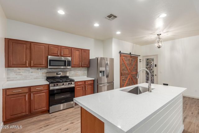 29886 N CHOLLA Drive, Florence, AZ 85132