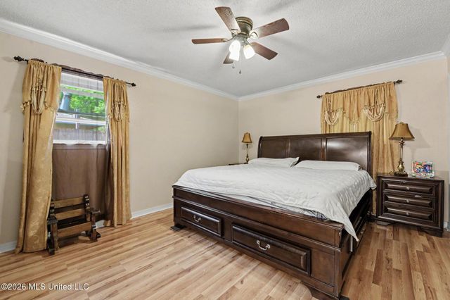 2137 Sandalwood Place, Gautier, MS 39553