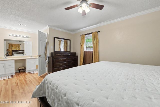 2137 Sandalwood Place, Gautier, MS 39553