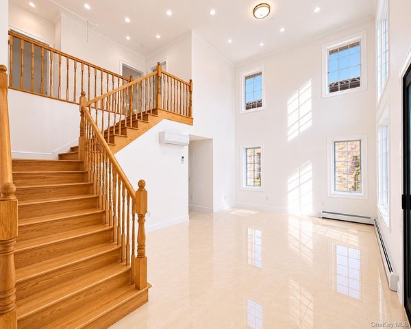 20411 38th Avenue, Bayside, NY 11361