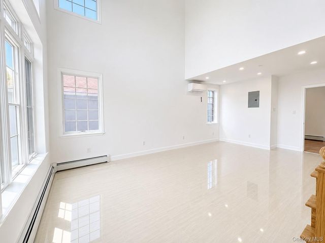 20411 38th Avenue, Bayside, NY 11361