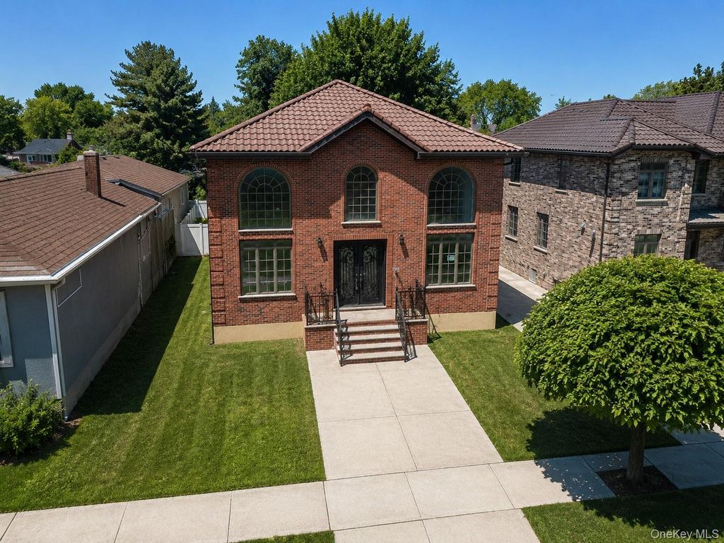 20411 38th Avenue, Bayside, NY 11361