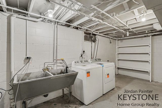 6980 Duncan Avenue, Kalamazoo, MI 49048