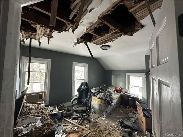 717 Bristol Street, Adrian, MI 49221