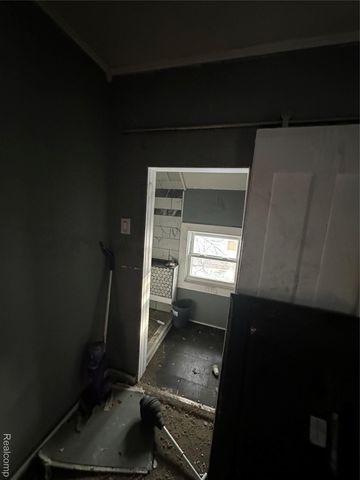 717 Bristol Street, Adrian, MI 49221