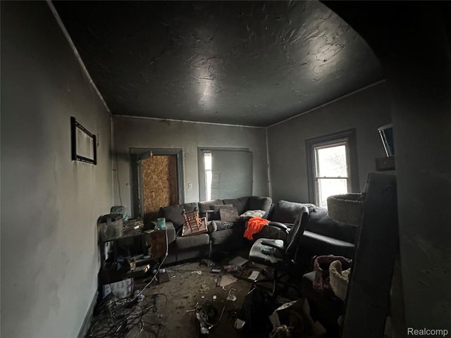 717 Bristol Street, Adrian, MI 49221