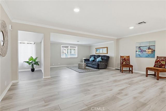 2275 W 25th 222, San Pedro, CA 90732