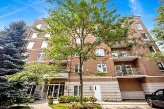 819 Graceland Avenue 506, Des Plaines, IL 60016