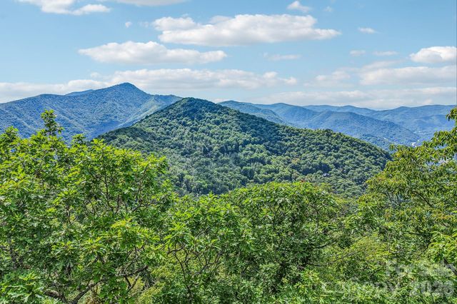 G6 Ataya Trail, Maggie Valley, NC 28751
