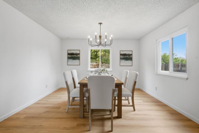 228 Mountaire Parkway, Clayton, CA 94517