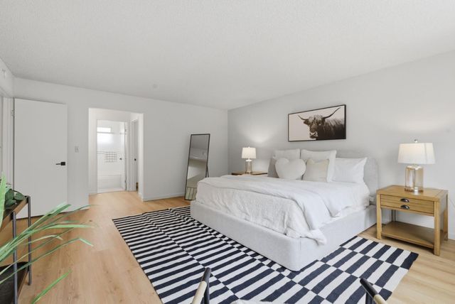 228 Mountaire Parkway, Clayton, CA 94517