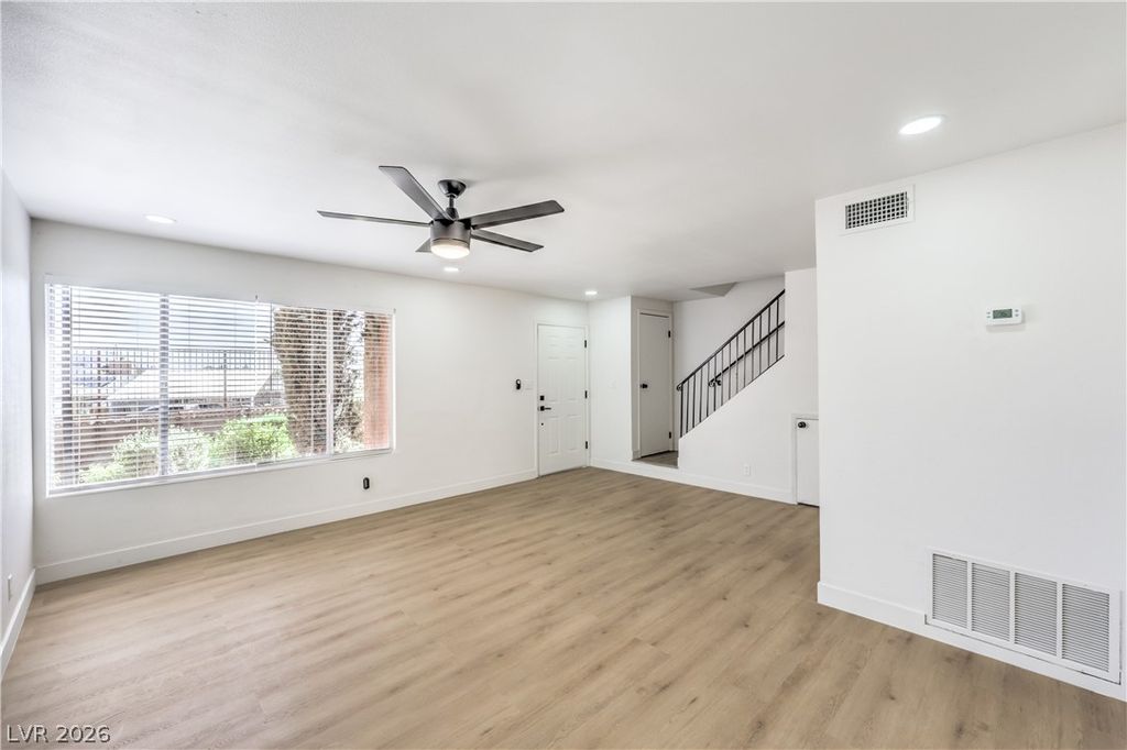 513 Starfire Place, Las Vegas, NV 89107 — photo 3