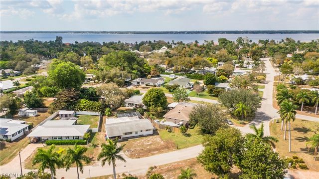 1758 Woodlawn AVE, Fort Myers, FL 33901