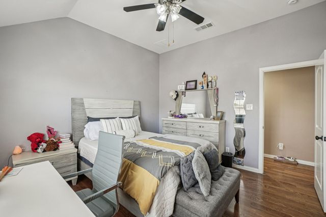 317 Eastland Drive, Lewisville, TX 75056