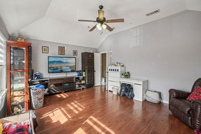 317 Eastland Drive, Lewisville, TX 75056