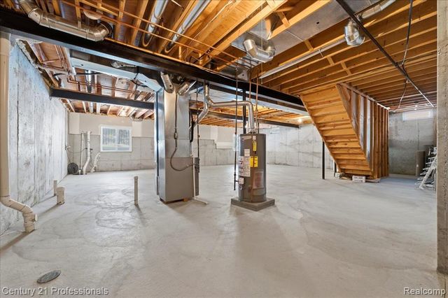 3895 Arbor Drive, Auburn Hills, MI 48326