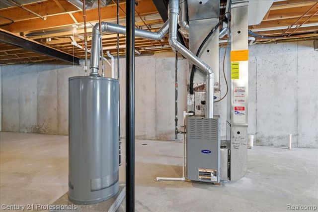 3895 Arbor Drive, Auburn Hills, MI 48326