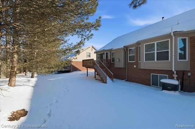 3895 Arbor Drive, Auburn Hills, MI 48326