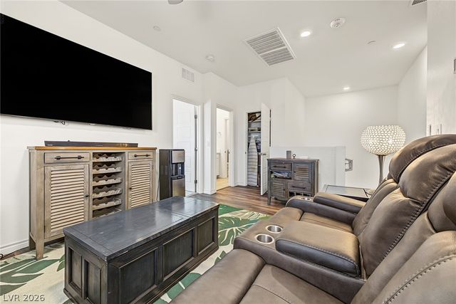 206 Callen Falls Avenue 1514, Henderson, NV 89011