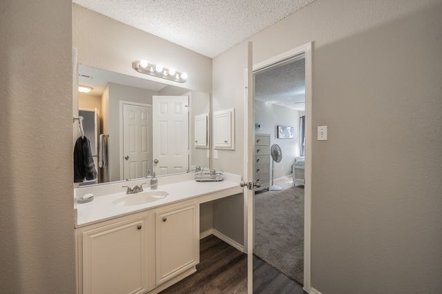 2322 Wilmette Drive, Arlington, TX 76018