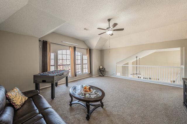 2322 Wilmette Drive, Arlington, TX 76018