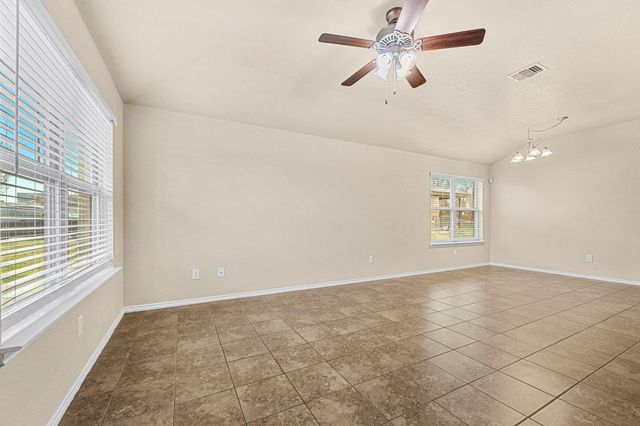 917 Brookview DR, Copperas Cove, TX 76522