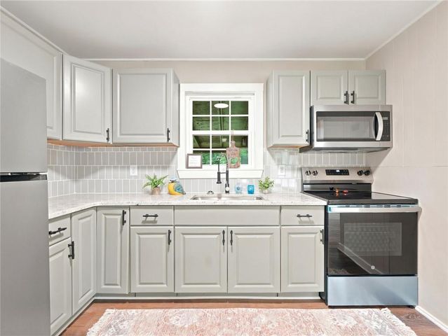 165 Cherokee Avenue, Nelson, GA 30151