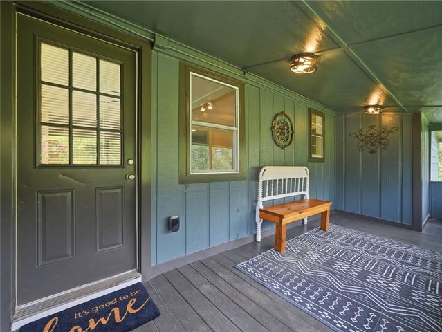 165 Cherokee Avenue, Nelson, GA 30151