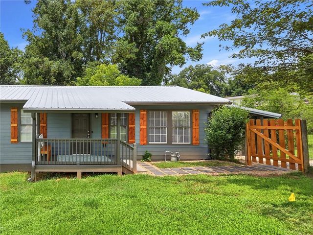 165 Cherokee Avenue, Nelson, GA 30151