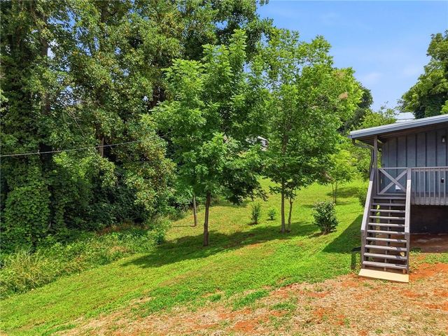 165 Cherokee Avenue, Nelson, GA 30151