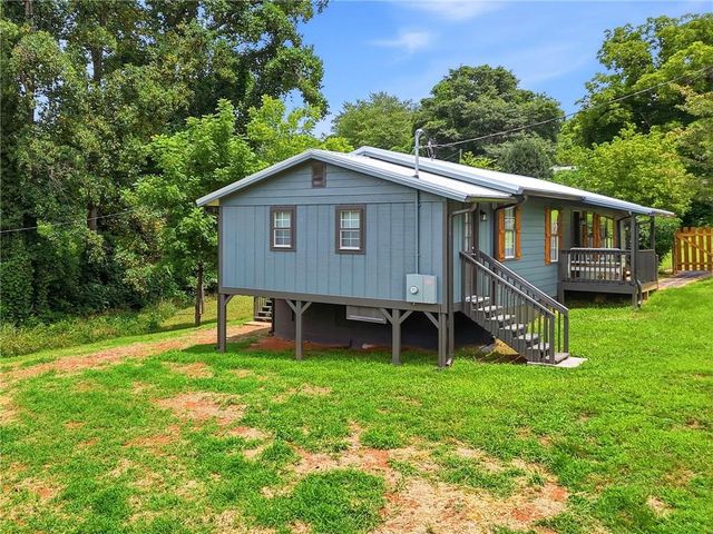 165 Cherokee Avenue, Nelson, GA 30151
