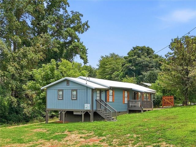 165 Cherokee Avenue, Nelson, GA 30151