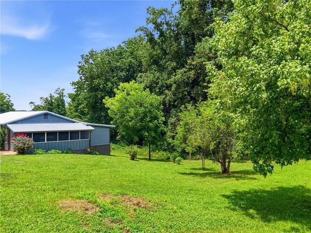 165 Cherokee Avenue, Nelson, GA 30151