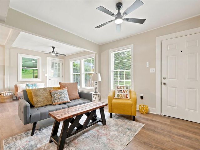 165 Cherokee Avenue, Nelson, GA 30151