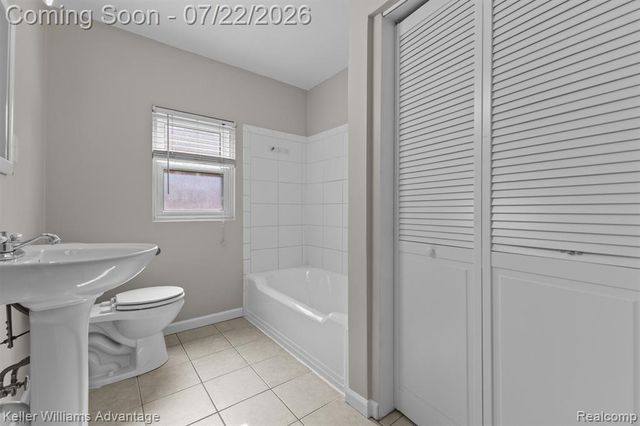 307 E Chesterfield Street, Ferndale, MI 48220
