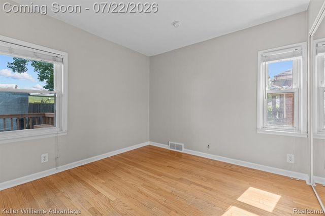 307 E Chesterfield Street, Ferndale, MI 48220