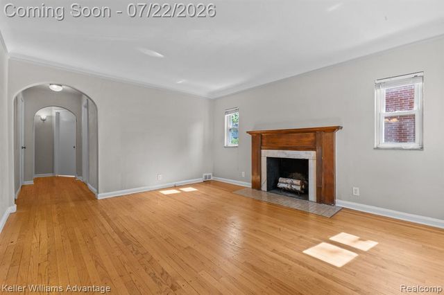 307 E Chesterfield Street, Ferndale, MI 48220