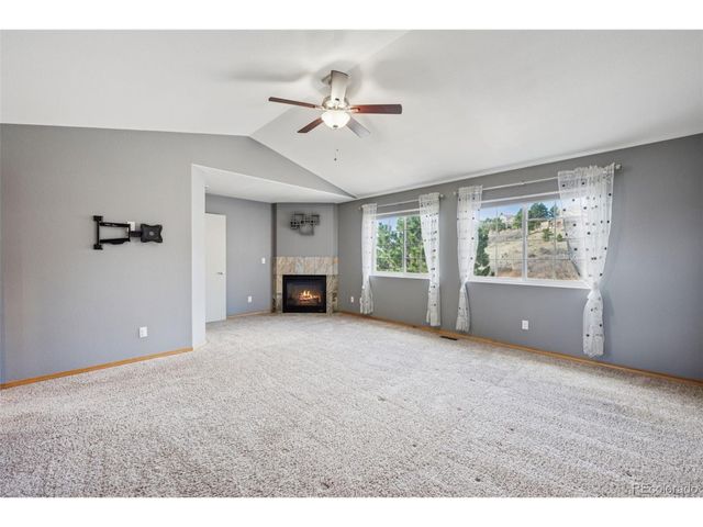 2541 Hot Springs Ct, Colorado Springs, CO 80919