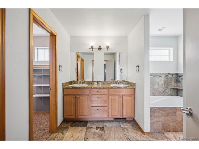 2541 Hot Springs Ct, Colorado Springs, CO 80919
