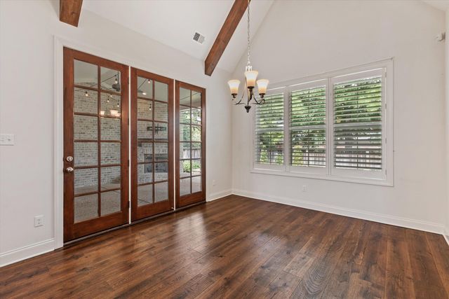 202 CHADWICK WOODS LN, Collierville, TN 38017