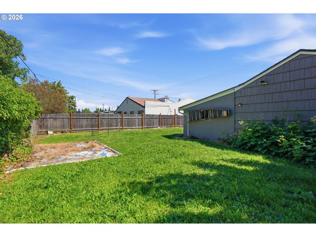 300 N LIESER Rd, Vancouver, WA 98664