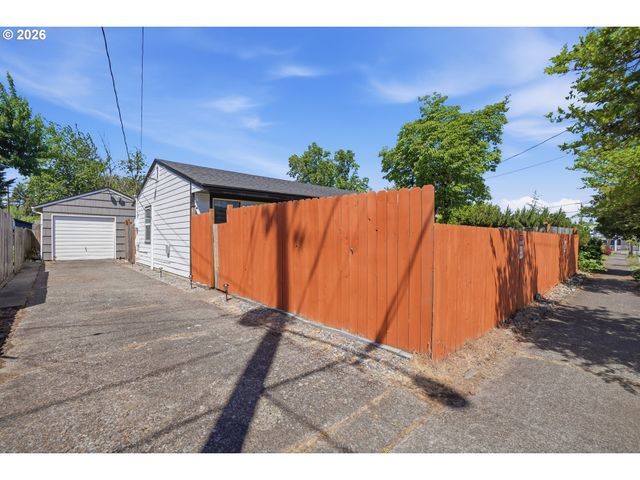 300 N LIESER Rd, Vancouver, WA 98664