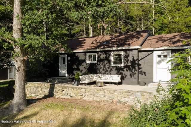 2846 Route 82, Pleasant Valley, NY 12569