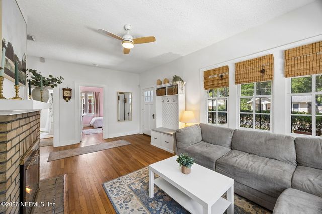 1224 HOLLYWOOD Avenue, Jacksonville, FL 32205