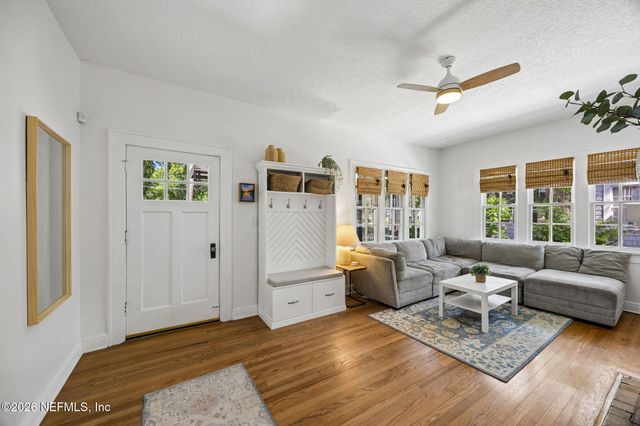 1224 HOLLYWOOD Avenue, Jacksonville, FL 32205