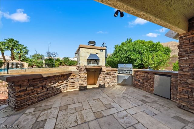 6926 Adobe Villa Avenue, Las Vegas, NV 89142