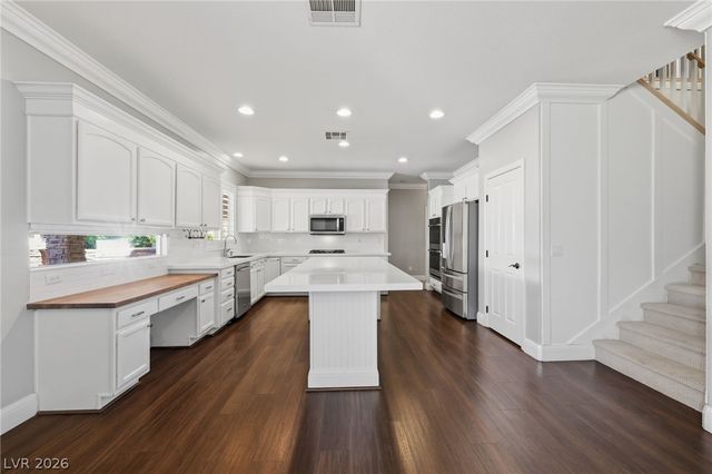 6926 Adobe Villa Avenue, Las Vegas, NV 89142
