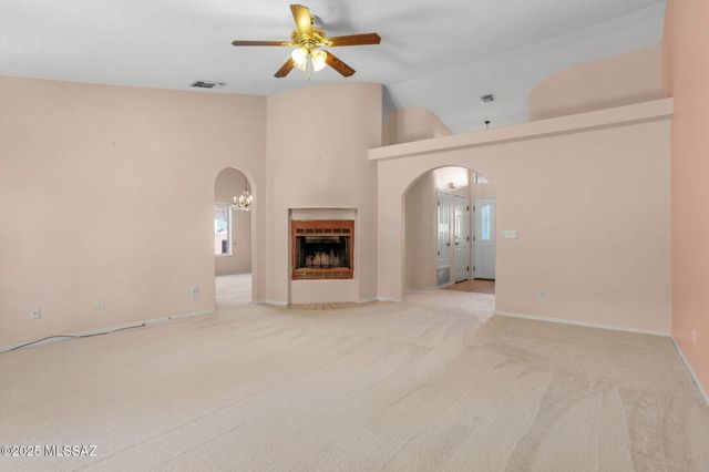 9960 E Covington Street, Tucson, AZ 85748