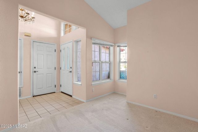 9960 E Covington Street, Tucson, AZ 85748