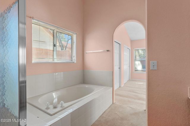 9960 E Covington Street, Tucson, AZ 85748